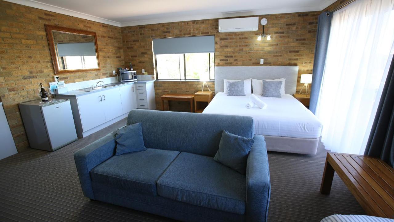 Hawks Nest Motel Экстерьер фото